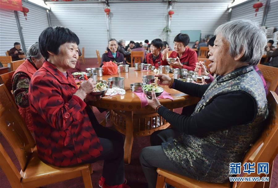 （圖文互動）（1）不曬嫁妝曬公益：福建泉州移風易俗樹文明新風掠影 